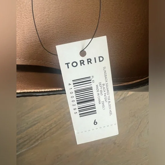 Torrid Black Patent Leather Slingback Square-Toed Block Heel NWT - Picture 4 of 8